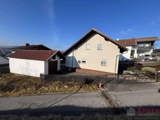 Wohnung zum Kauf 169.000 € 4 Zimmer 91 m² Viechtach 94234