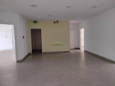 Büro-/Praxisfläche zur Miete 892 € 3 Zimmer 127,5 m² Bürofläche Zwenkauer Straße 15 Markranstädt Markranstädt 04420