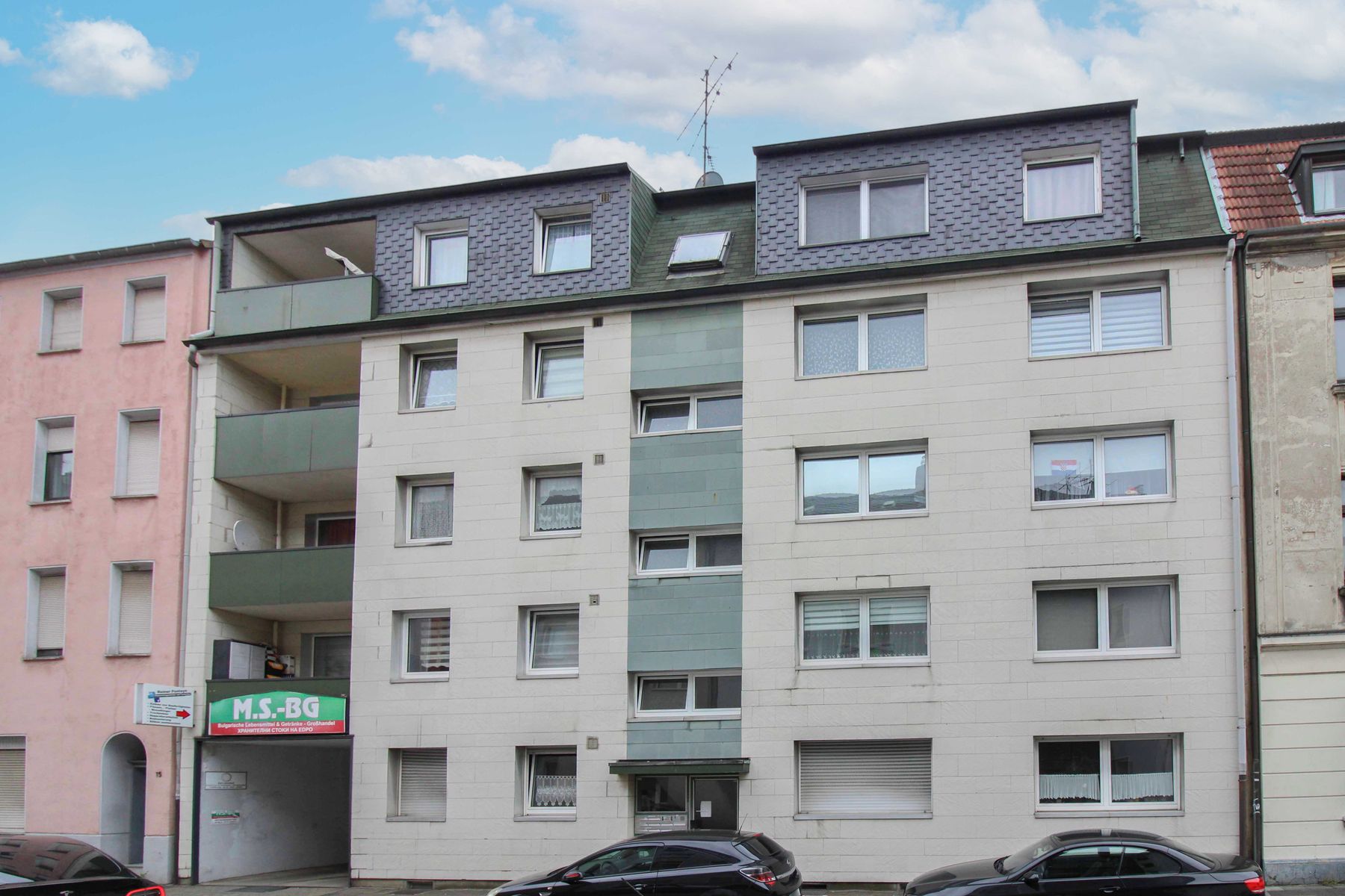 Mehrfamilienhaus zum Kauf als Kapitalanlage geeignet 850.000 € 37 Zimmer 883 m²<br/>Wohnfläche 1.551 m²<br/>Grundstück Hochfeld Duisburg 47053