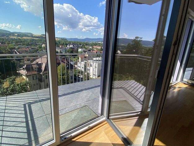 Wohnung zur Miete 1.025 € 3 Zimmer 89 m² 1. Geschoss frei ab 01.04.2026 Zentrum Rudolstadt 07407