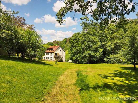 Einfamilienhaus zum Kauf 229.000 € 7 Zimmer 181 m² 5.485 m² Grundstück Hierscheid Eppelborn 66571