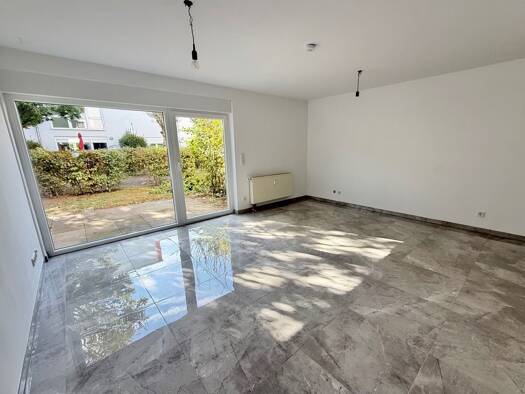 Terrassenwohnung zum Kauf als Kapitalanlage geeignet 115.000 € 1 Zimmer 35 m² Burbach Saarbrücken 66115