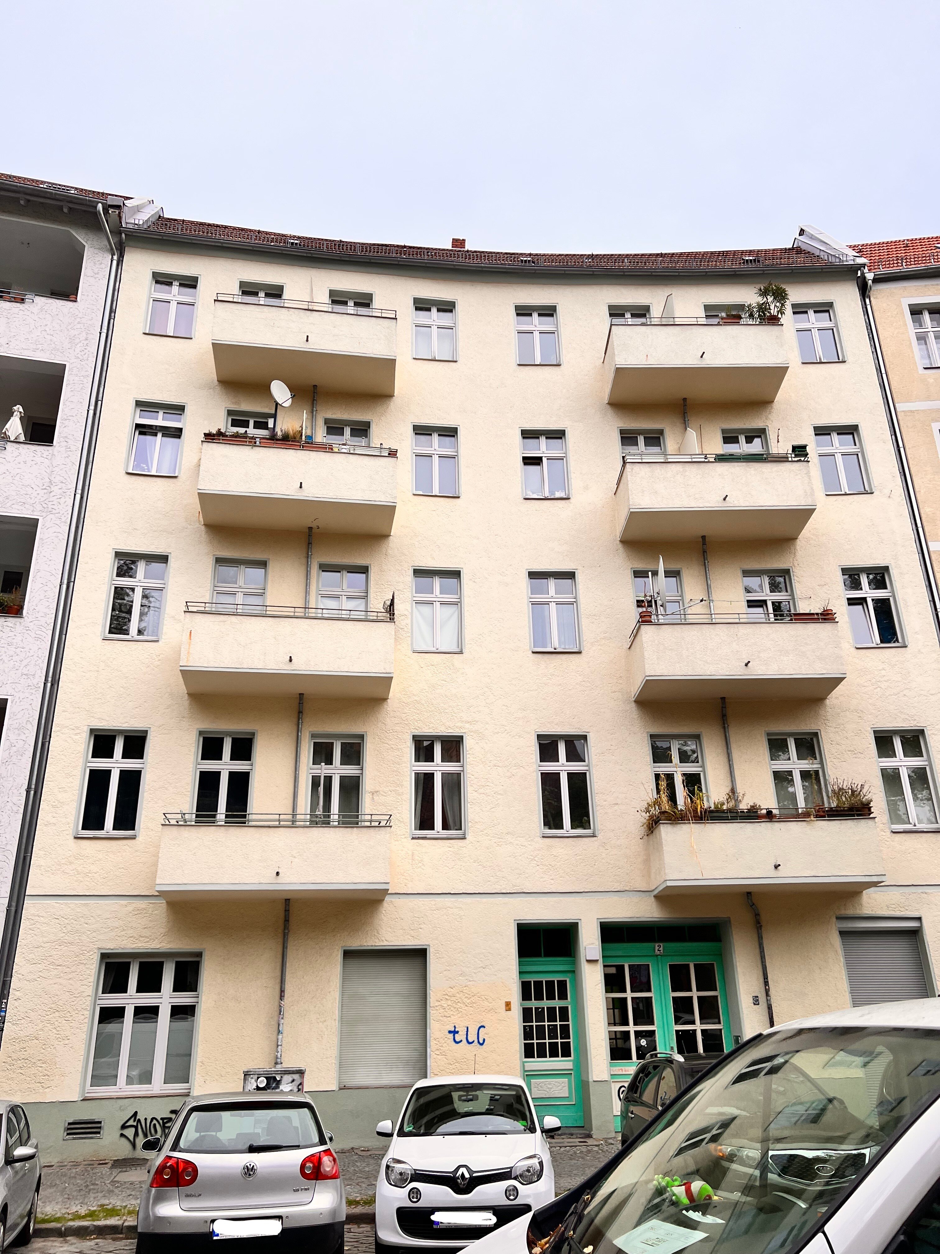 Wohnung zum Kauf 165.000 € 1 Zimmer 41 m²<br/>Wohnfläche EG<br/>Geschoss Herrfurthplatz 2 Neukölln Berlin 12049