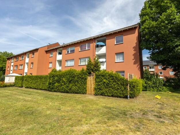 Wohnung zur Miete 749 € 4 Zimmer 86 m² 1. Geschoss Groninger Straße 52 Deichhorst Delmenhorst 27753