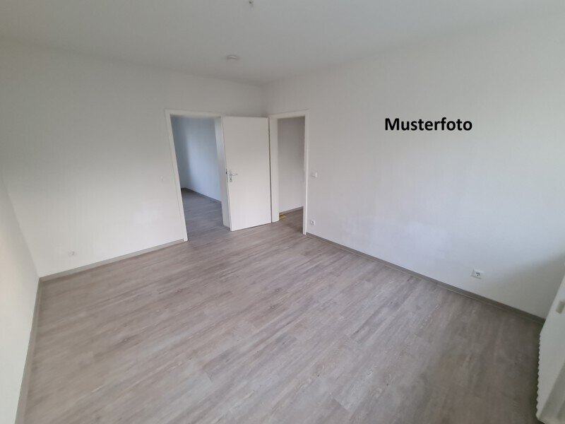 Wohnung zur Miete 488 € 2 Zimmer 45,2 m²<br/>Wohnfläche 1.<br/>Geschoss 15.02.2025<br/>Verfügbarkeit Holbeinstr. 11 Weitmar - Mitte Bochum 44795