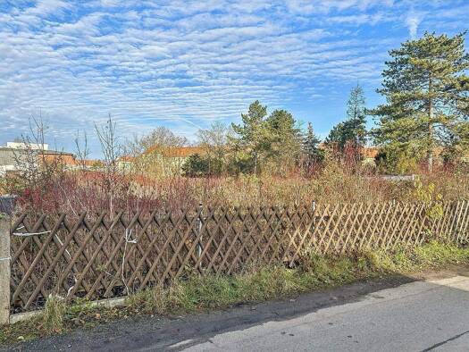 Grundstück zum Kauf 450.000 € 1.470 m² Grundstück Grünau-Siedlung Leipzig 04207