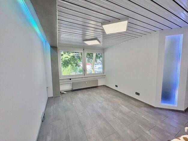 Bürofläche zur Miete 1.395 € 110 m² Bürofläche teilbar ab 110 m² Casterfeldstraße 93 Neckarau Mannheim 68199
