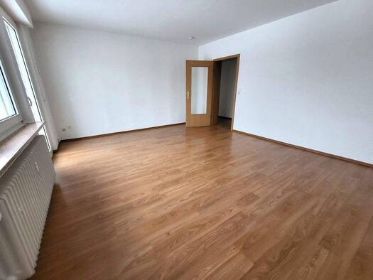 Wohnung zur Miete 800 € 4 Zimmer 100 m² 3 Geschosse frei ab sofort Hauptstraße 168 Hemer 58675