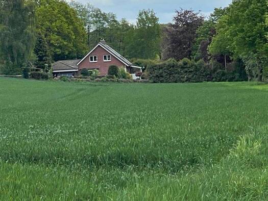 Einfamilienhaus zum Kauf provisionsfrei 949.000 € 8 Zimmer 290 m² 1.517 m² Grundstück Gülzow 21483