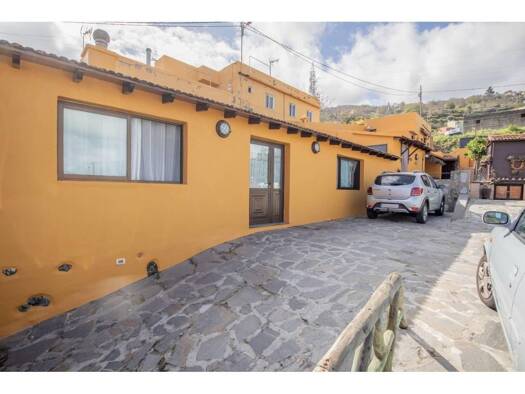 Villa zum Kauf 349.000 € 4 Zimmer 319 m² 9.000 m² Grundstück CALLE EL PASO  55 55 La Orotava 38300