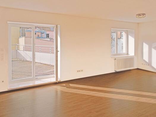 Terrassenwohnung zur Miete 2.200 € 4 Zimmer 165,5 m² Geschoss 3/4 frei ab sofort Gärten b Wöhrd Nürnberg 90489