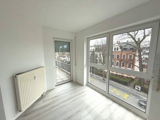 Wohnung zur Miete 560 € 2 Zimmer 72,3 m² Clausstraße 27 Gablenz Gablenz 09126