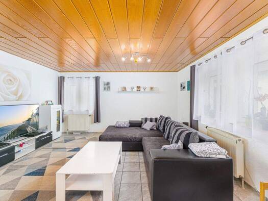 Wohnung zum Kauf 299.000 € 3 Zimmer 88,1 m² 1. Geschoss Staffort Stutensee / Staffort 76297