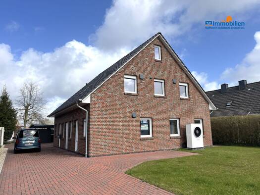 Doppelhaushälfte zum Kauf - Erstbezug 350.000 € 3 Zimmer 79 m² 260 m² Grundstück Norden 26506