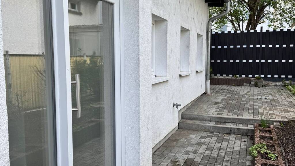 Wohnung zur Miete 1.100 € 2 Zimmer 80 m² frei ab 01.05.2026 Weisenau Mainz 55130