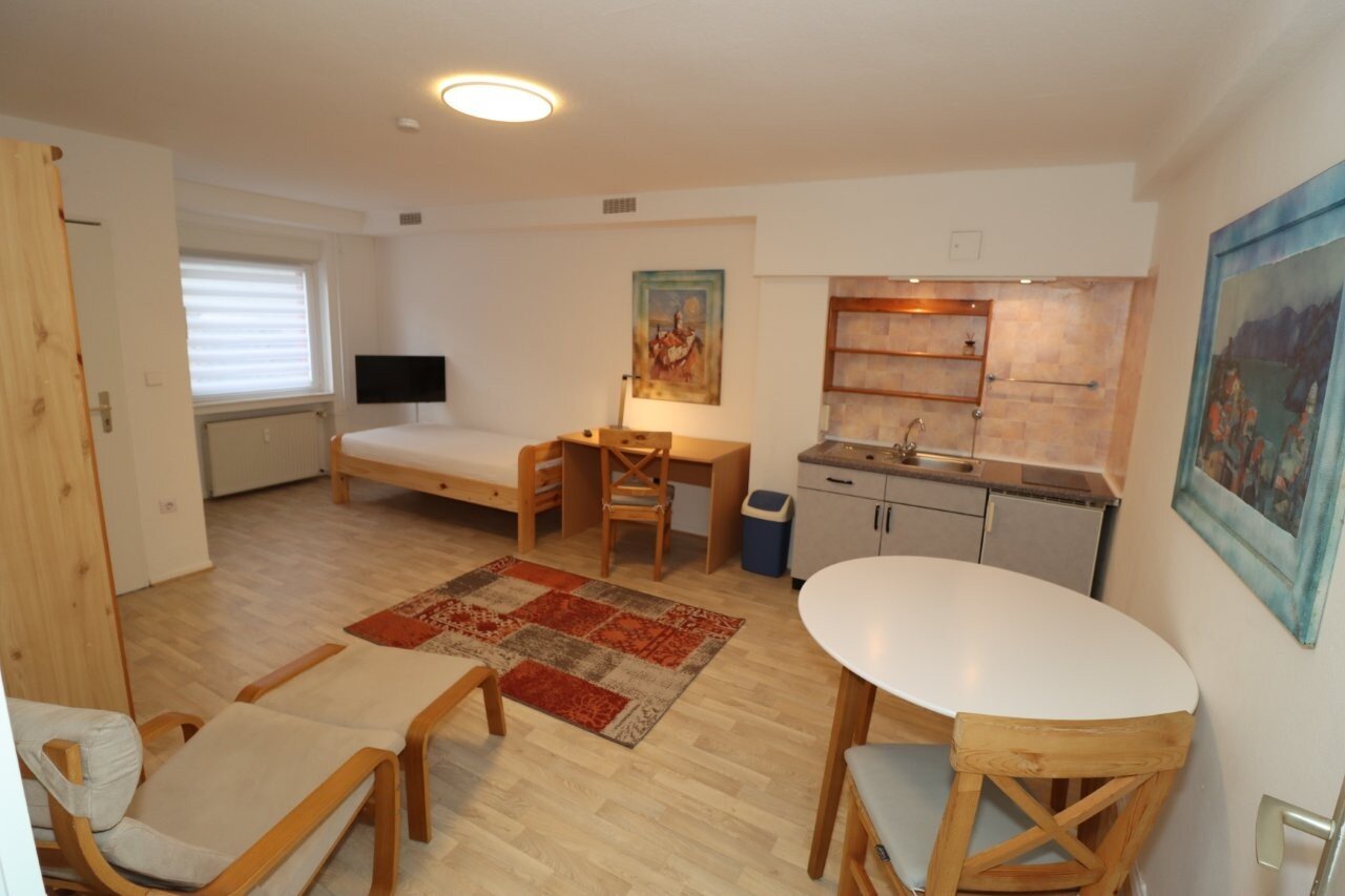 Studio zur Miete Wohnen auf Zeit 580 € 1 Zimmer 25 m²<br/>Wohnfläche ab sofort<br/>Verfügbarkeit Burggrafenstraße 8 Ostviertel Essen 45139