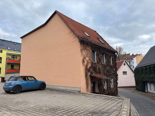 Einfamilienhaus zum Kauf 25.000 € 1 Zimmer 120 m² 330 m² Grundstück frei ab sofort Brunnenstraße 4 Werdau 08412