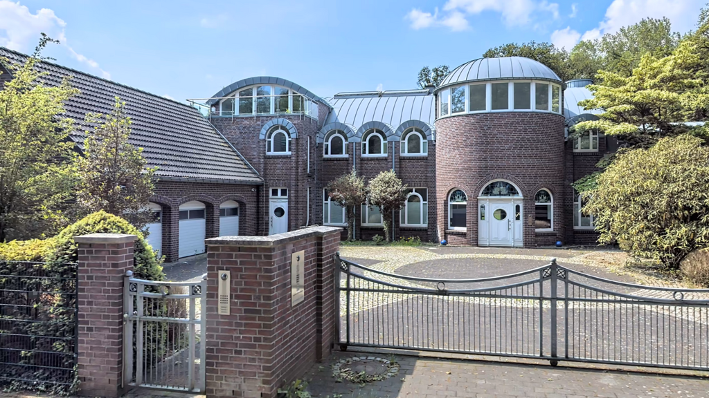 Villa zum Kauf 2.200.000 € 11 Zimmer 972 m² 7.451 m² Grundstück Leuchtenburg Schwanewede 28790