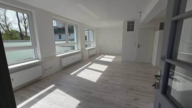 Büro-/Praxisfläche zur Miete provisionsfrei 750 € 3 Zimmer 71 m² Bürofläche Oberer Kaulberg 37 Panzerleite Bamberg 96049