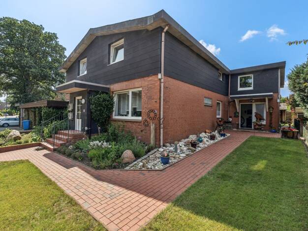 Einfamilienhaus zum Kauf 575.000 € 10 Zimmer 380 m² 944 m² Grundstück Schmalfeld 24640