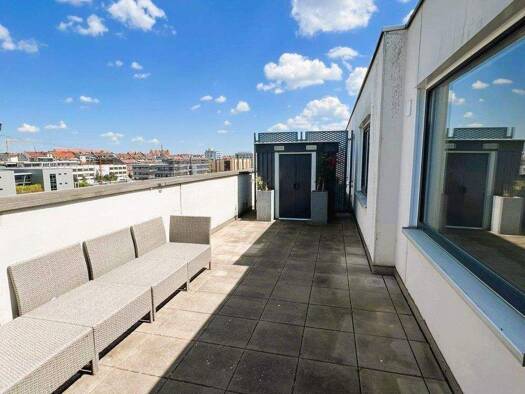 Wohnung zur Miete 935 € 2 Zimmer 63 m² 4. Geschoss frei ab 01.10.2026 Karolinenstraße 86 Südstadt Fürth 90763