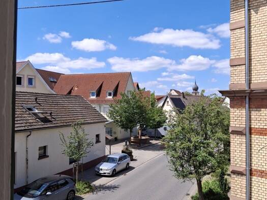Wohnung zur Miete 1.345 € 3,5 Zimmer 93 m² Geschoss 1/3 frei ab sofort Breitgasse 29 Großsachsen Hirschberg an der Bergstraße 69493