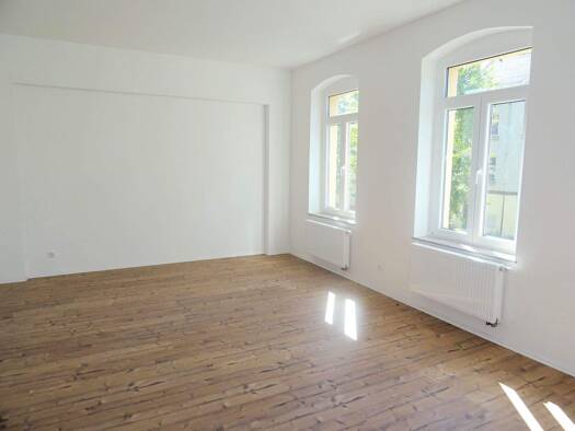Wohnung zur Miete 510 € 3 Zimmer 90 m² Leubnitz Werdau 08412
