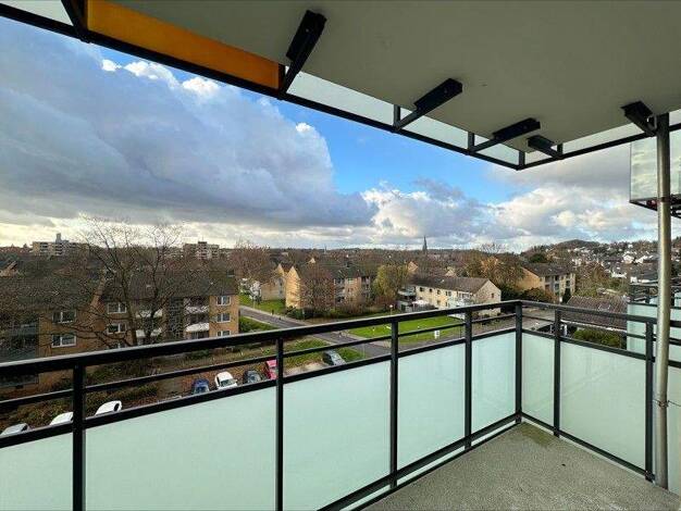 Wohnung zur Miete 489 € 1 Zimmer 46 m² 4. Geschoss frei ab 23.02.2026 Im Dorffeld 27 Leichlingen 42799