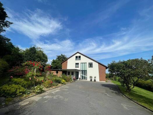 Einfamilienhaus zum Kauf 425.000 € 9 Zimmer 234 m² 885 m² Grundstück Oesede Georgsmarienhütte 49124