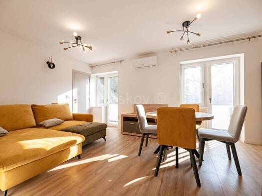 Wohnung zur Miete 950 € 3 Zimmer 60 m² 2. Geschoss Zagreb