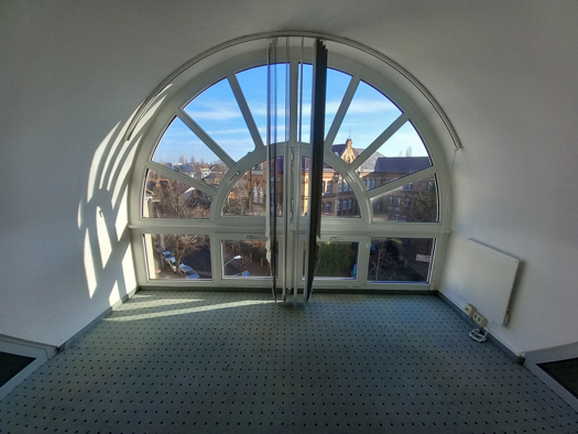 Büro zur Miete provisionsfrei 8,98 € 179,2 m² Bürofläche Adlershof Berlin 12489