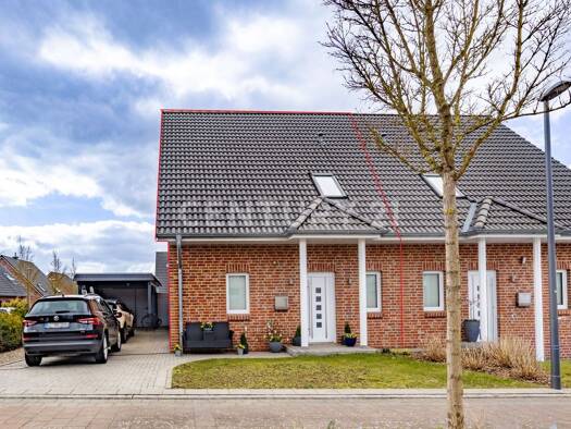 Doppelhaushälfte zum Kauf 530.000 € 4 Zimmer 111 m² 374 m² Grundstück Meimersdorf Kiel 24145