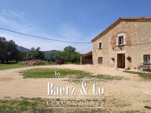 Haus zum Kauf 1.550.000 € 800 m² 600.000 m² Grundstück santa cristina d´aro 17252