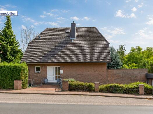 Einfamilienhaus zum Kauf 519.900 € 10 Zimmer 233,6 m² 850 m² Grundstück Jeinsen Pattensen 30982