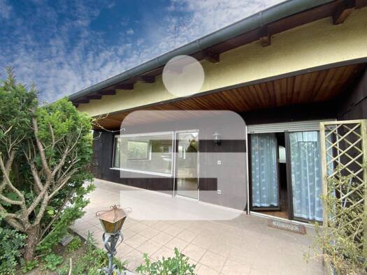 Einfamilienhaus zum Kauf 299.000 € 4 Zimmer 125 m² 515 m² Grundstück Ettmannsdorf Schwandorf 92421