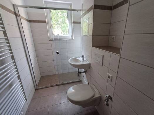 Wohnung zur Miete 323 € 2 Zimmer 49,3 m² EG Steigerstraße 13 Merseburg Merseburg 06217