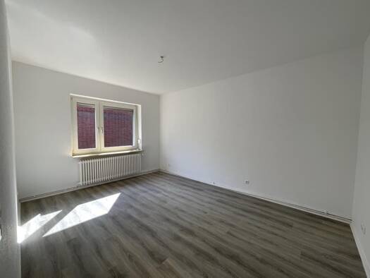 Wohnung zur Miete 449 € 3 Zimmer 63,3 m² EG Bremer Straße 191 Bant Wilhelmshaven 26389