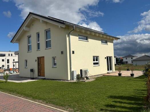 Einfamilienhaus zum Kauf provisionsfrei 539.000 € 5,5 Zimmer 145 m² 782 m² Grundstück Obersuhl Wildeck 36208