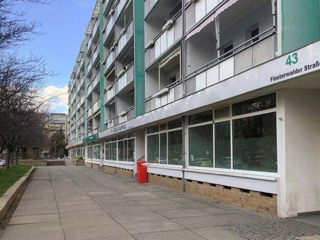 Laden zur Miete provisionsfrei 640 € 1 Zimmer 95,9 m² Verkaufsfläche Finsterwalder Str. 41 Prohlis-Süd Dresden 01239