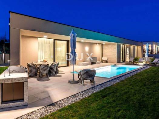 Einfamilienhaus zum Kauf 1.330.000 € 5 Zimmer 803 m² Grundstück Porec 52440