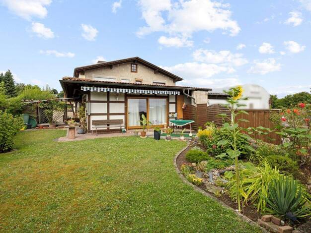 Einfamilienhaus zum Kauf 299.000 € 4 Zimmer 186,4 m² 1.604 m² Grundstück Borken 34582