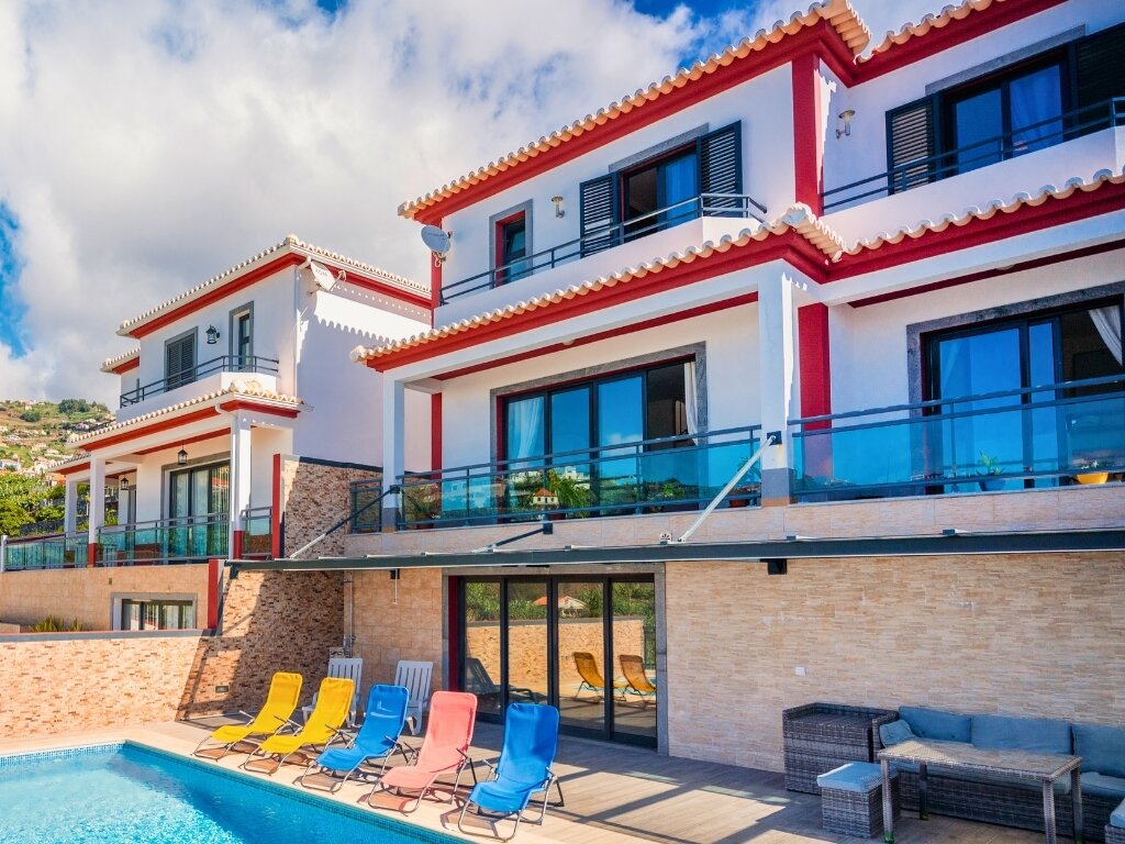 Einfamilienhaus zum Kauf provisionsfrei 675.000 € 5 Zimmer 220 m²<br/>Wohnfläche 491 m²<br/>Grundstück ab sofort<br/>Verfügbarkeit São Caetano Ponta do Sol 9360-126