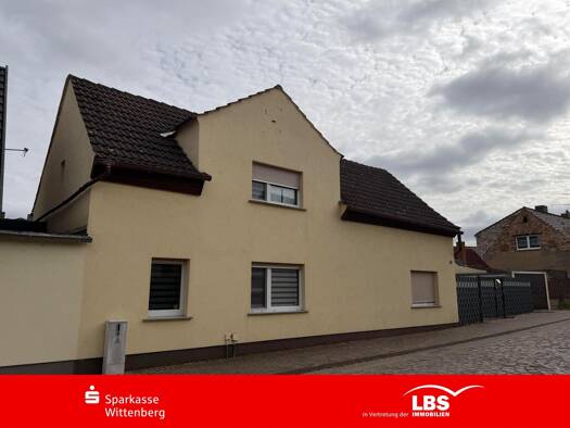 Einfamilienhaus zum Kauf 156.500 € 3 Zimmer 95 m² 577 m² Grundstück Gräfenhainichen Gräfenhainichen 06773
