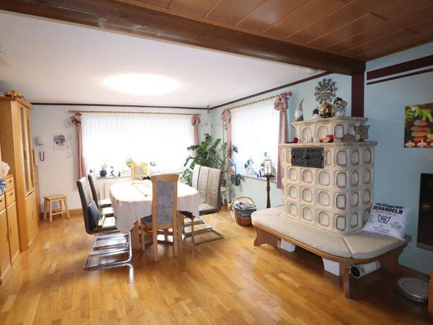 Mehrfamilienhaus zum Kauf 269.000 € 8 Zimmer 200 m² 658 m² Grundstück Leupoldsgrün 95191