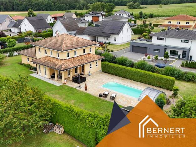 Einfamilienhaus zum Kauf 695.000 € 4 Zimmer 195 m² 1.390 m² Grundstück Weidhausen Weidhausen b.Coburg 96279