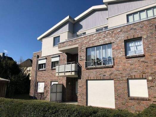 Wohnung zur Miete 795 € 3 Zimmer 80,9 m² 2. Geschoss frei ab 01.01.2027 Harsefelder Straße 50 Stade Stade 21680
