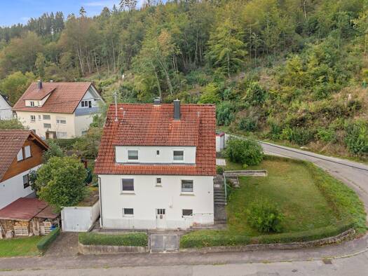 Einfamilienhaus zum Kauf provisionsfrei 279.500 € 6 Zimmer 118 m² 416 m² Grundstück Nendingen Tuttlingen 78532