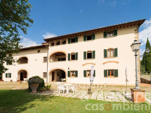 Haus zum Kauf 1.950.000 € 1.080 m² 109.625 m² Grundstück Poppi 52014