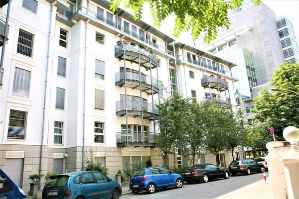 Wohnung zur Miete 700 € 3 Zimmer 103 m²<br/>Wohnfläche ab sofort<br/>Verfügbarkeit Niedenau Westend - Süd Frankfurt am Main 60325