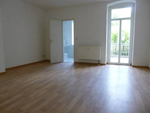 Wohnung zur Miete 255 € 2 Zimmer 46,2 m² Reichenbach 08468